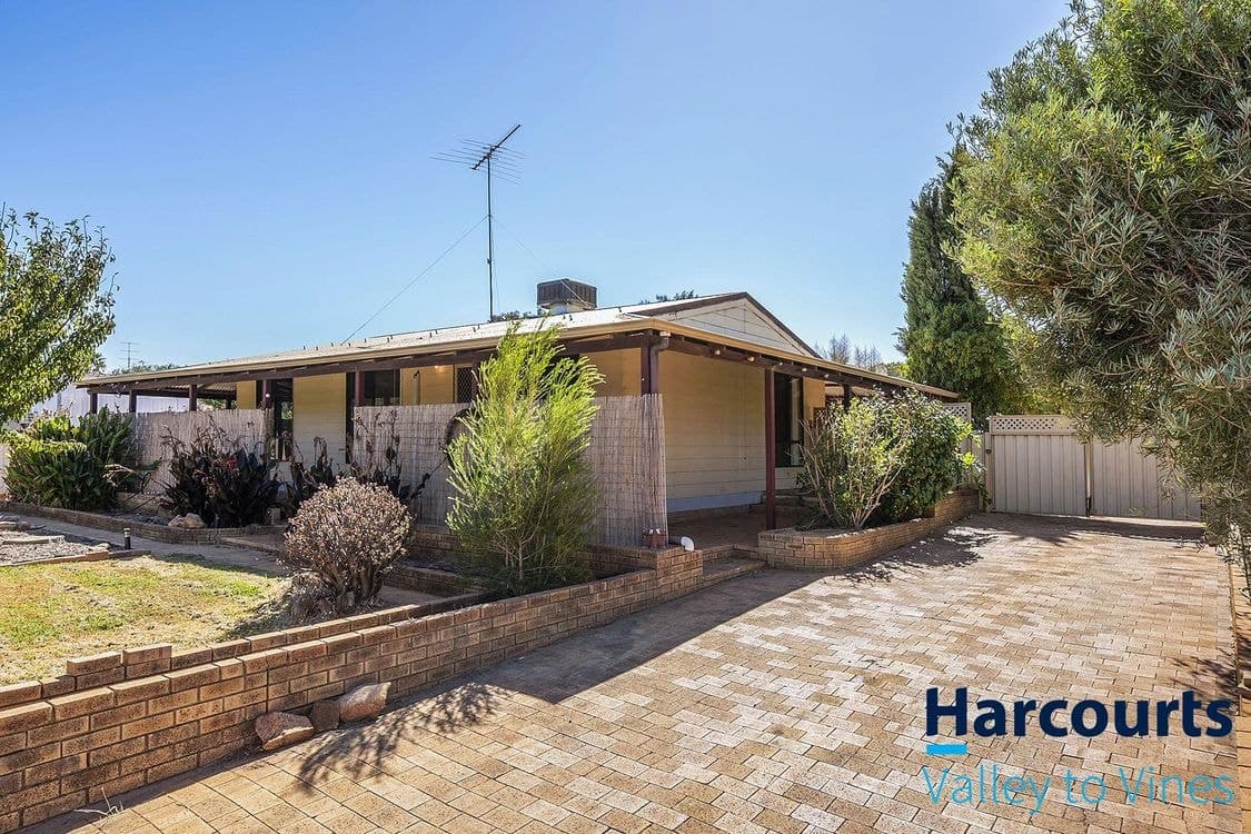 6 Bottlebrush Place, BINDOON, WA 6502, Bindoon - Image 1