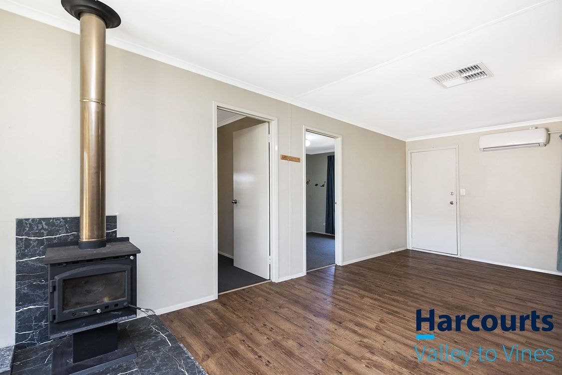 6 Bottlebrush Place, BINDOON, WA 6502, Bindoon - Thumbnail 4