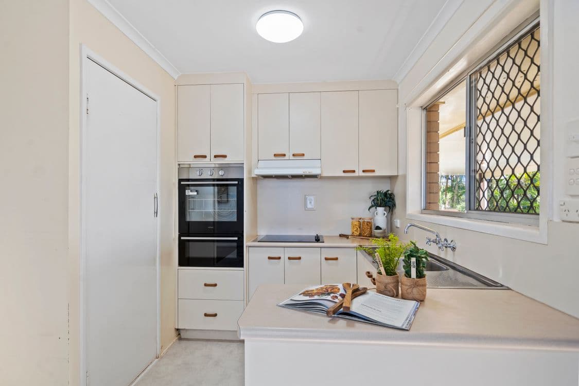 4 Sharpie Street, MANLY WEST, QLD 4179, Manly West - Thumbnail 4