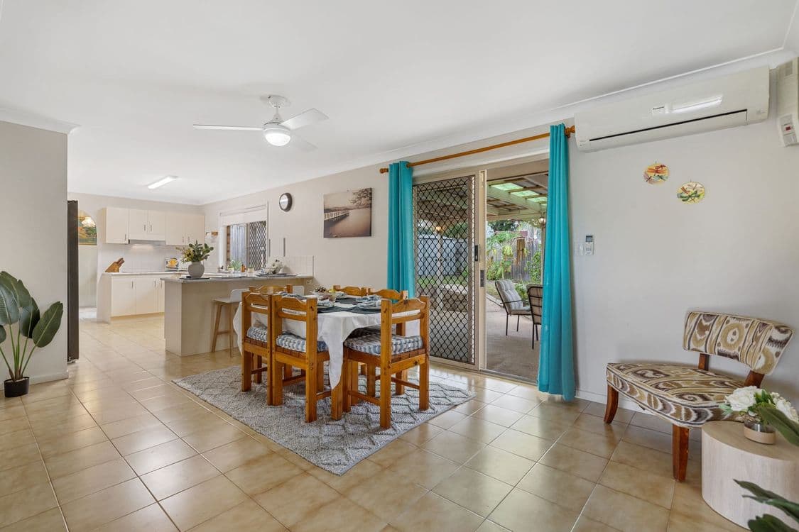 14 Kalkadoon Street, EIGHT MILE PLAINS, QLD 4113, Eight Mile Plains - Thumbnail 8