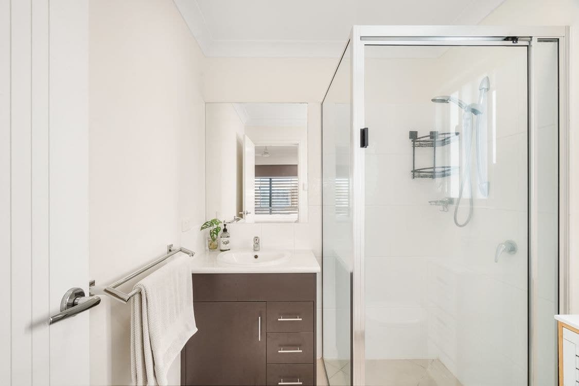 49 Phoenix Cres, RURAL VIEW, QLD 4740, Rural View - Thumbnail 4