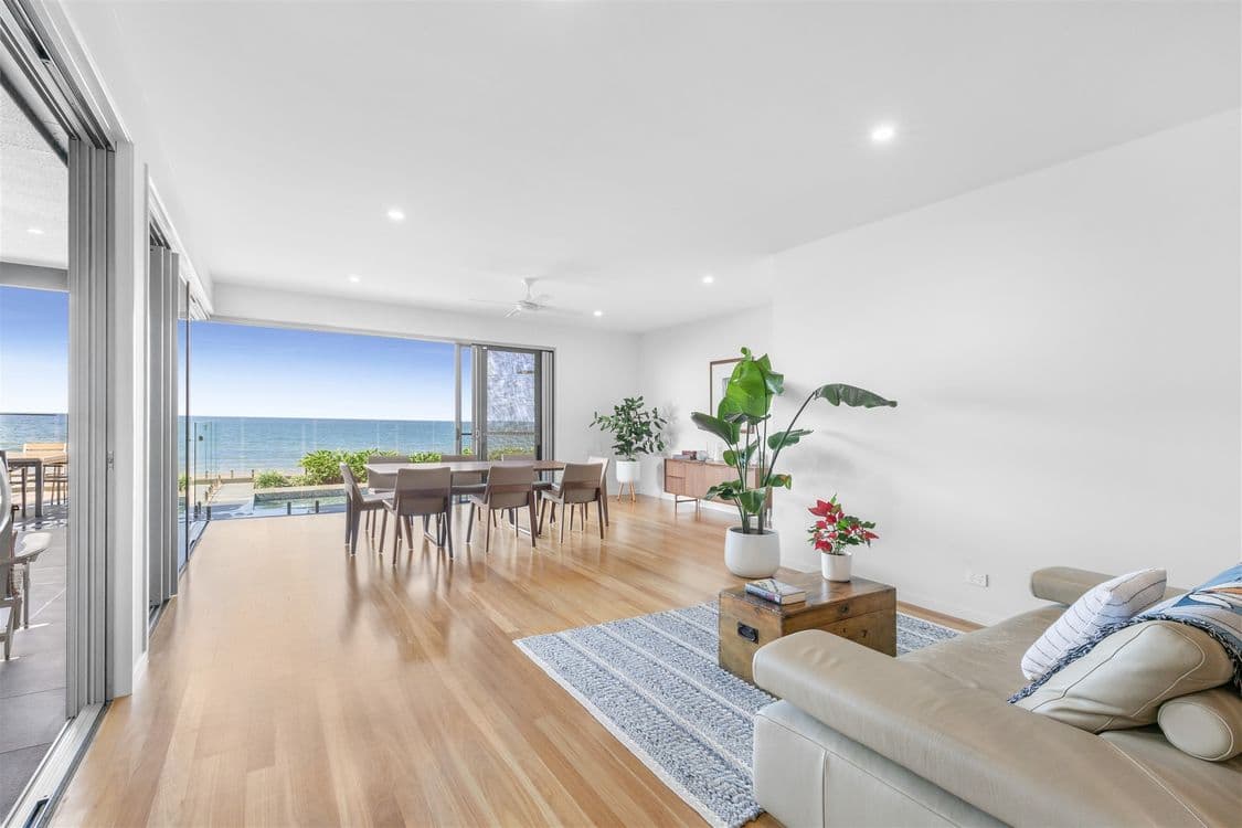 9 Flinders Parade, SCARBOROUGH, QLD 4020, Scarborough - Thumbnail 3