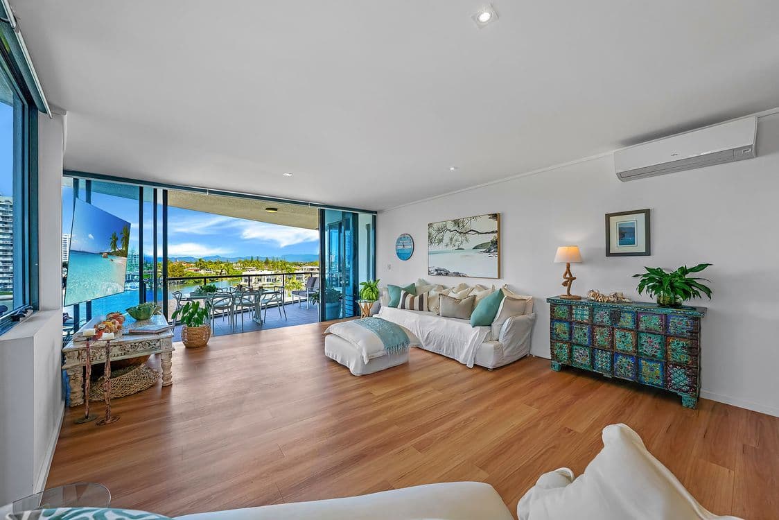 503/6 Tarcoola Crescent, CHEVRON ISLAND, QLD 4217, Chevron Island - Thumbnail 5