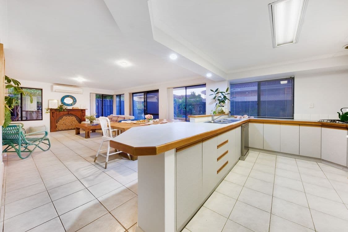 41A Coatelan Drive, STIRLING, WA 6021, Stirling - Thumbnail 6
