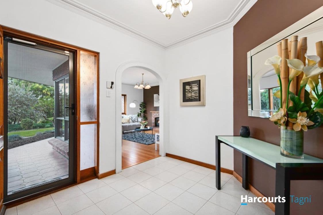 15 Rosella Close, FLAGSTAFF HILL, SA 5159, Flagstaff Hill - Thumbnail 4