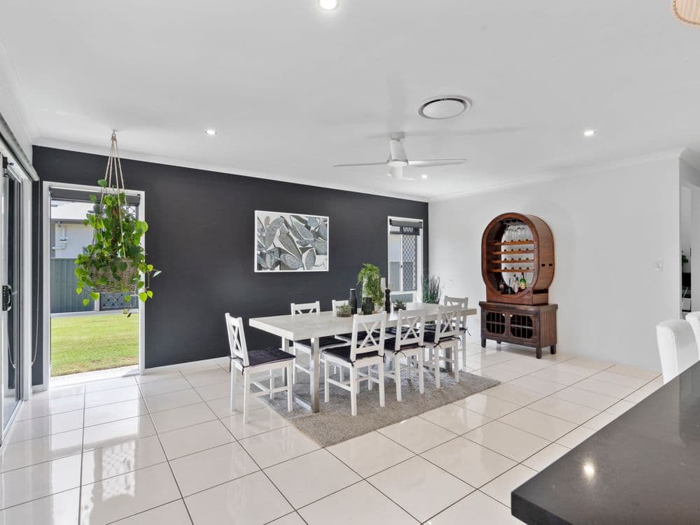 176 Marina Boulevard, BANKSIA BEACH, QLD 4507, Banksia Beach - Thumbnail 7