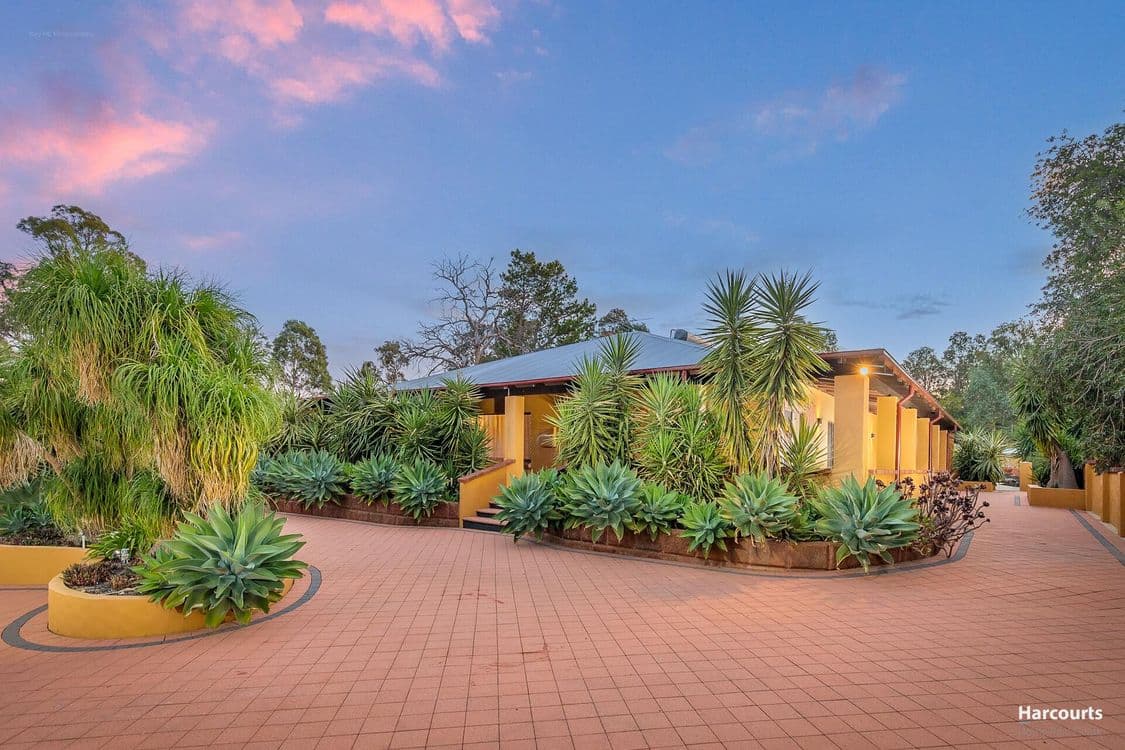 21 Heath Road, ROLEYSTONE, WA 6111, Roleystone - Thumbnail 4