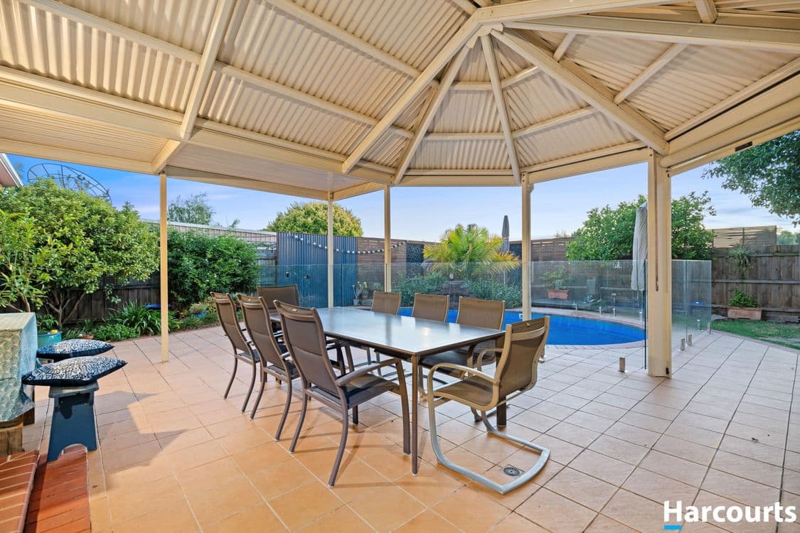 7 Albatross Drive, ROWVILLE, VIC 3178, Rowville - Thumbnail 4