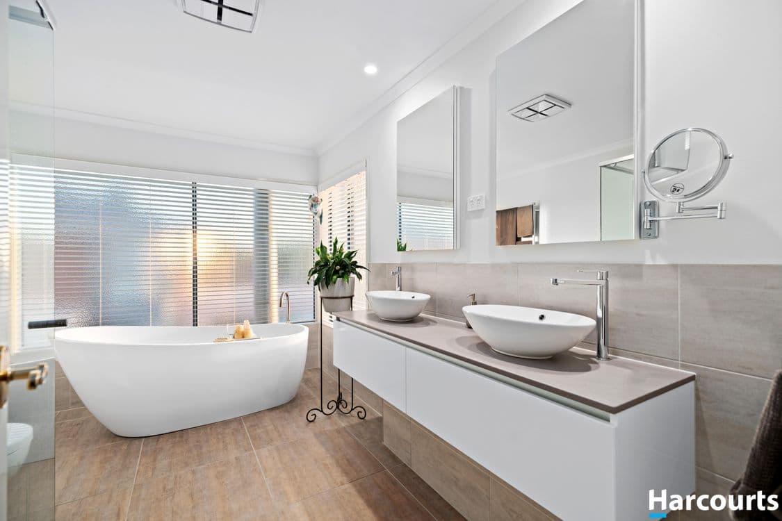 7 Albatross Drive, ROWVILLE, VIC 3178, Rowville - Thumbnail 6