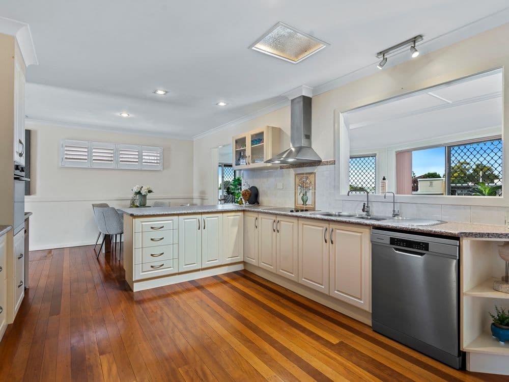 16 Nirimba Street, MANLY WEST, QLD 4179, Manly West - Thumbnail 4