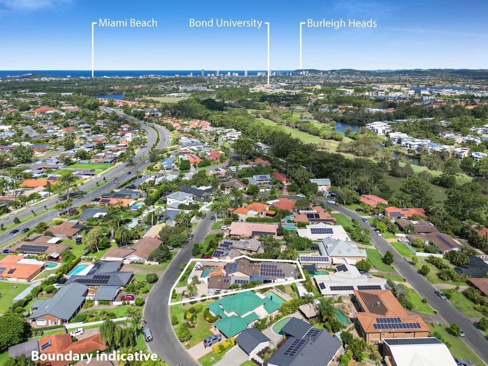 28 Sunningdale Circuit, Robina, QLD 4226, Robina - Thumbnail 2