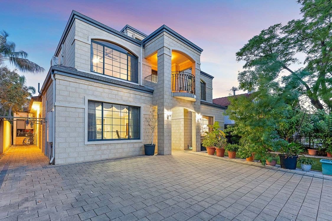 3 Jubilee Street, SOUTH PERTH, WA 6151, South Perth - Thumbnail 2