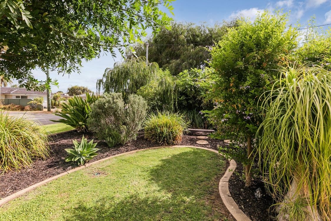 8 Vela Court, ROCKINGHAM, WA 6168, Rockingham - Thumbnail 7