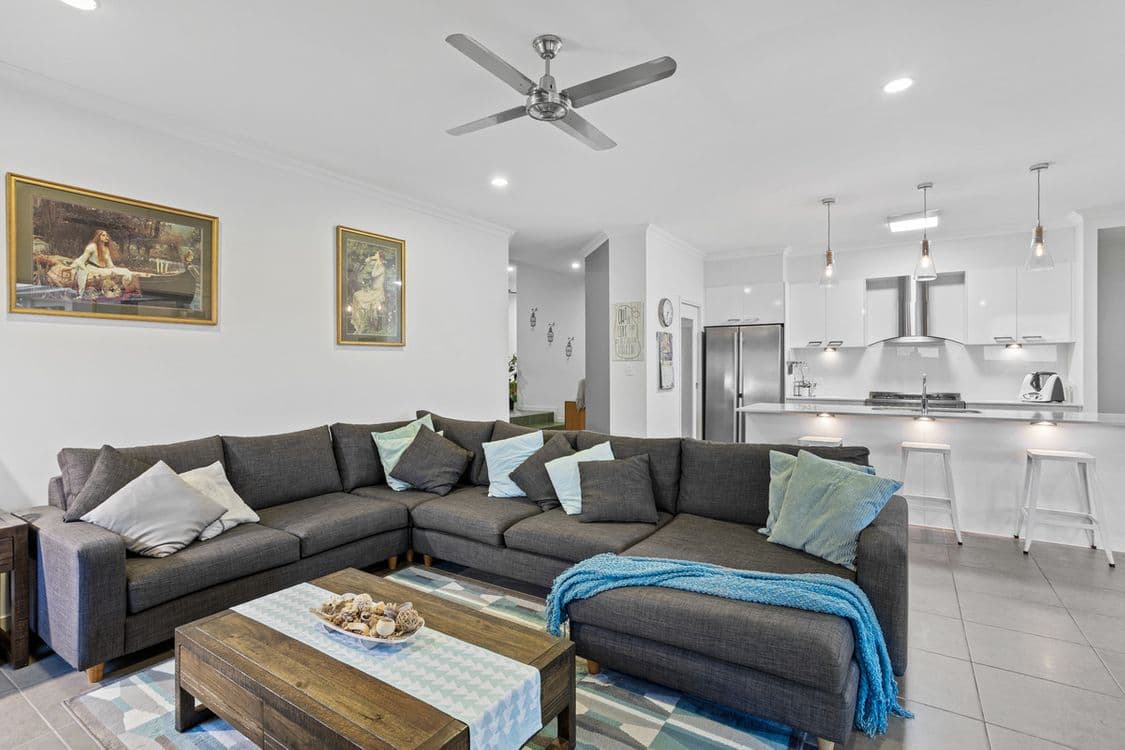 8 Drovers Avenue, Gilston, QLD 4211, Gilston - Thumbnail 4