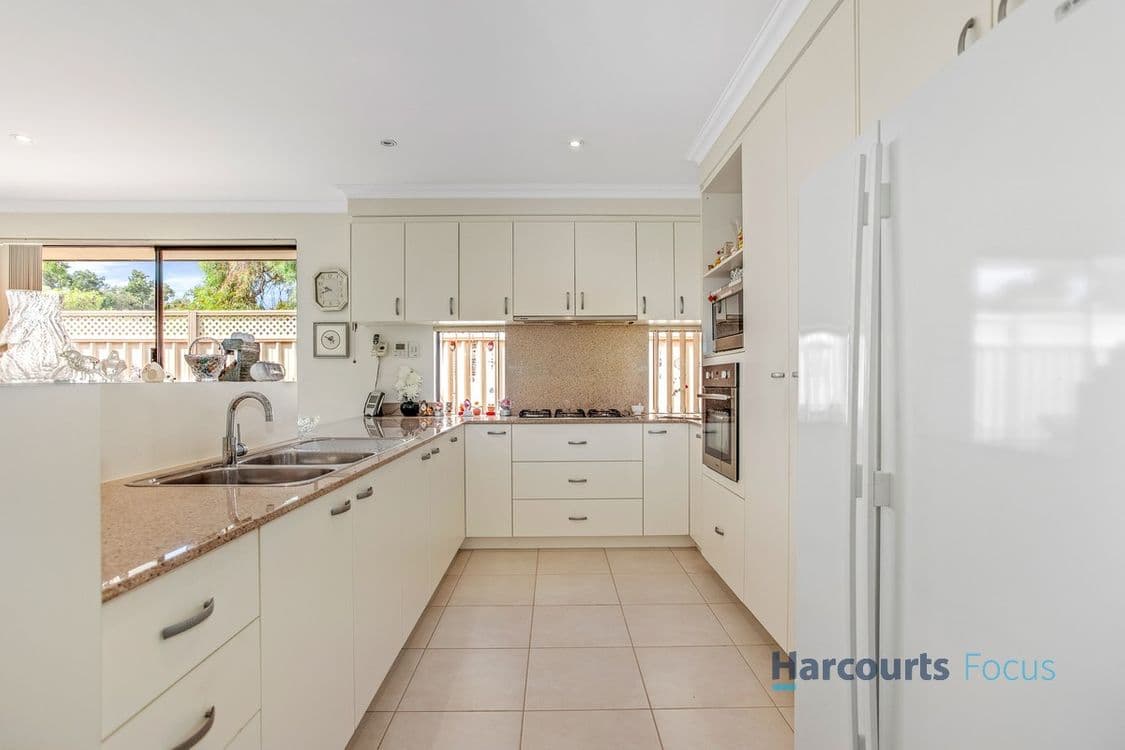 1 Parklands Square, RIVERTON, WA 6148, Riverton - Thumbnail 6
