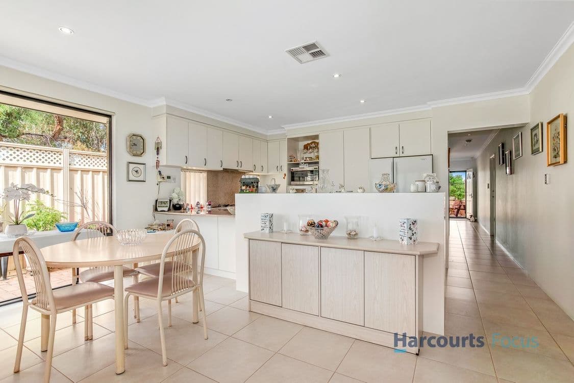 1 Parklands Square, RIVERTON, WA 6148, Riverton - Thumbnail 8