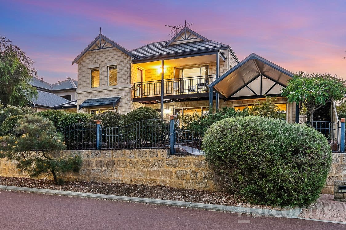 20 Cockatoo Ridge, JOONDALUP, WA 6027, Joondalup - Image 1