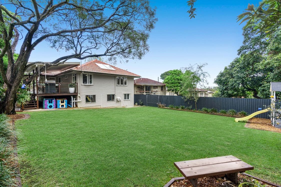 30 Talwong Street, MANLY WEST, QLD 4179, Manly West - Thumbnail 2
