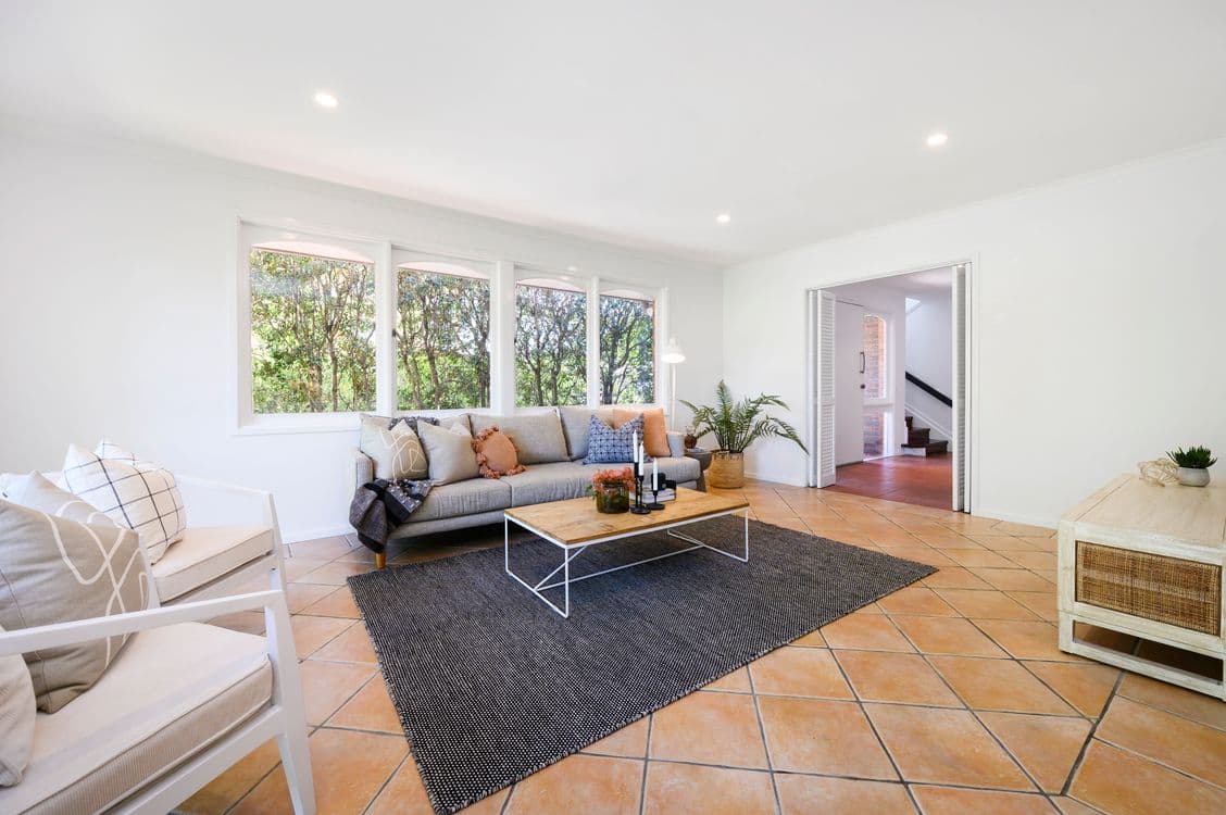 9 Michaela Crescent, THE GAP, QLD 4061, The Gap - Thumbnail 4