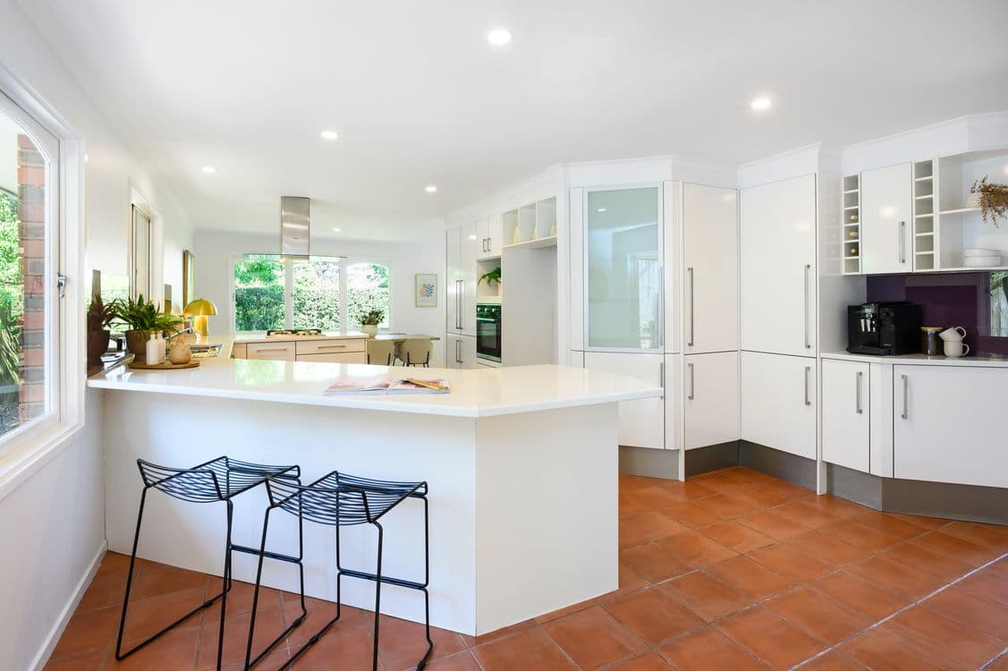 9 Michaela Crescent, THE GAP, QLD 4061, The Gap - Thumbnail 7