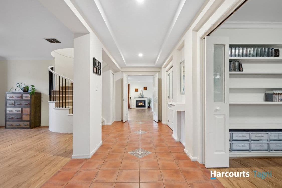 38 Ironbark Avenue, FLAGSTAFF HILL, SA 5159, Flagstaff Hill - Thumbnail 3