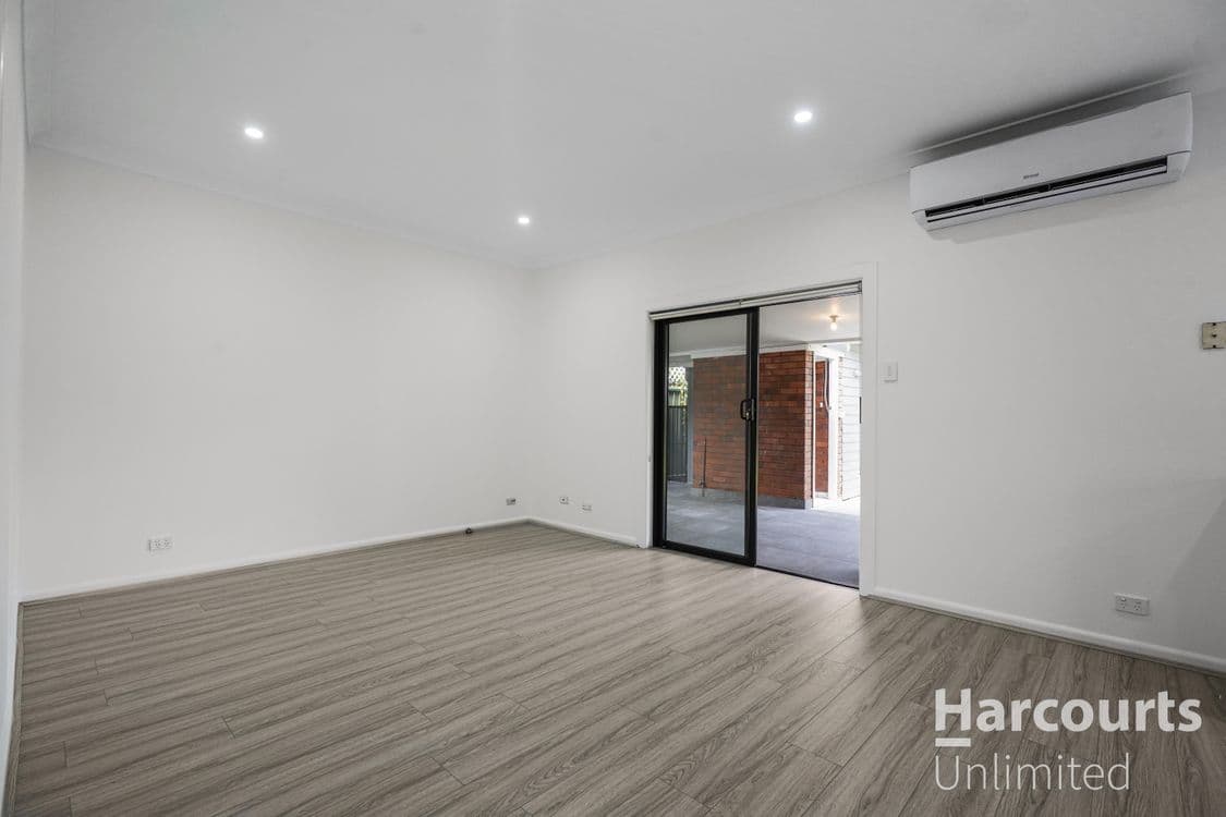 12 Blue Hills Crescent, BLACKTOWN, NSW 2148, Blacktown - Thumbnail 7