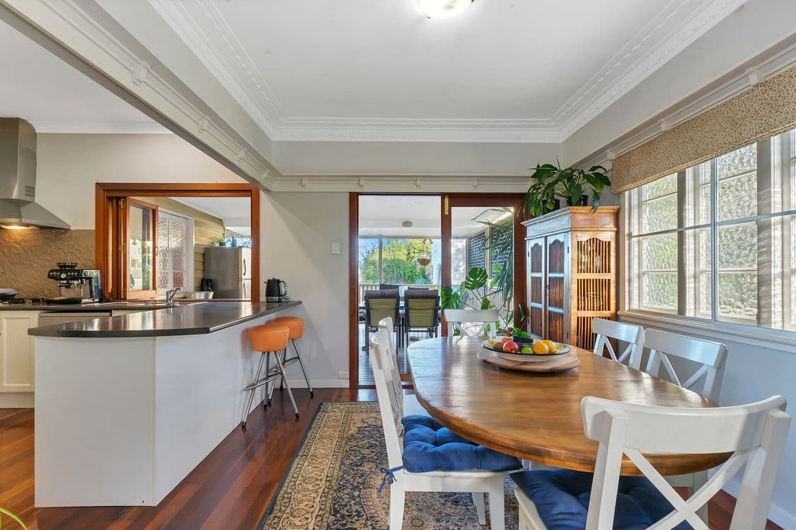 9 Spence Road, WAVELL HEIGHTS, QLD 4012, Wavell Heights - Thumbnail 2