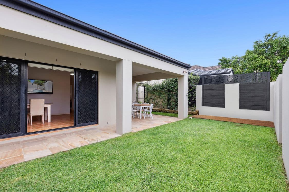 10 Windemere Crescent, Varsity Lakes, QLD 4227, Varsity Lakes - Thumbnail 7