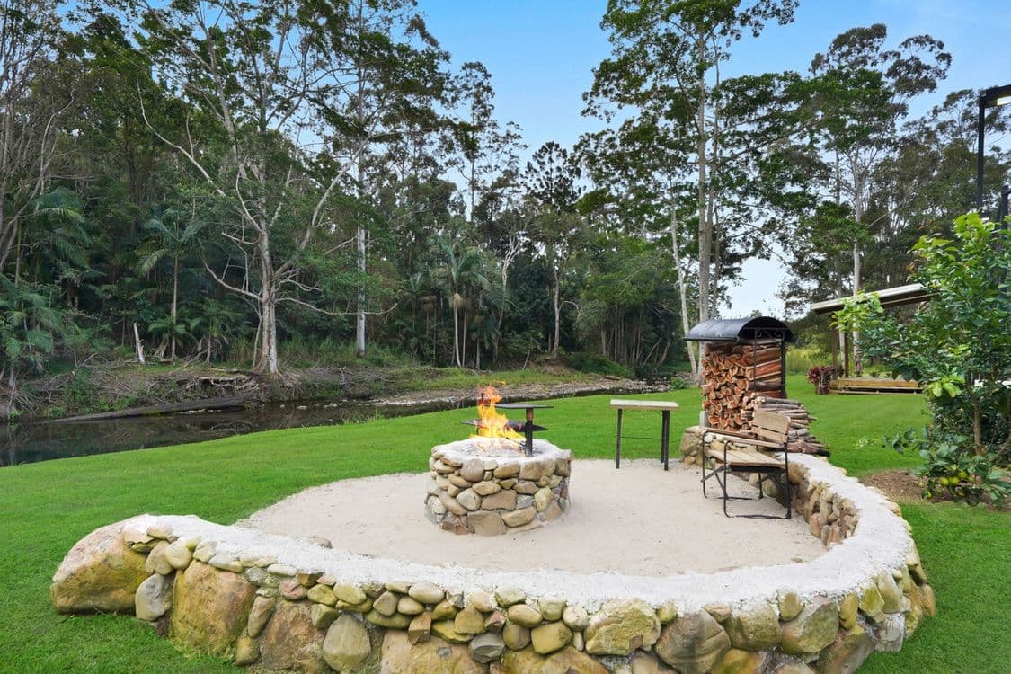 1074 Tallebudgera Creek Road, Tallebudgera Valley, QLD 4228, Tallebudgera Valley - Thumbnail 6