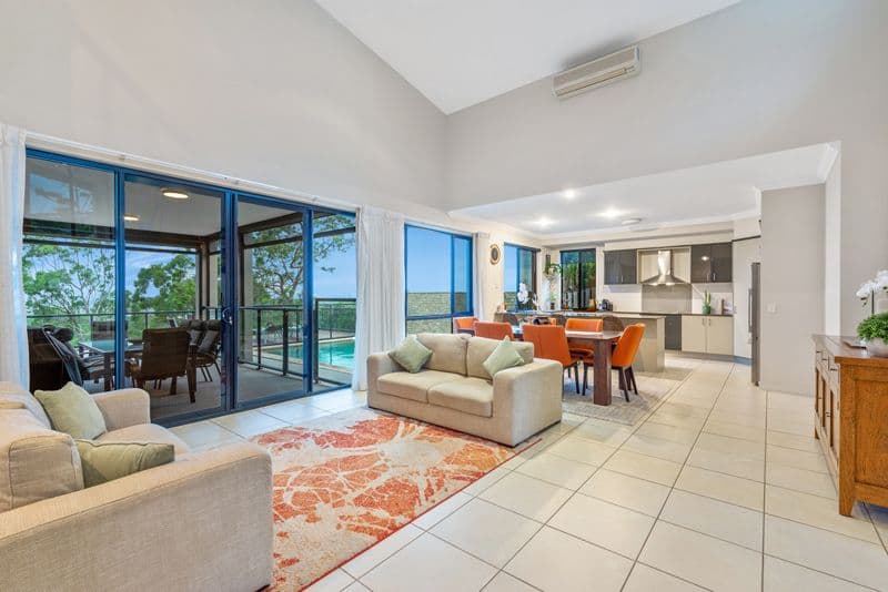 59 Midway Terrace, PACIFIC PINES, QLD 4211, Pacific Pines - Thumbnail 6