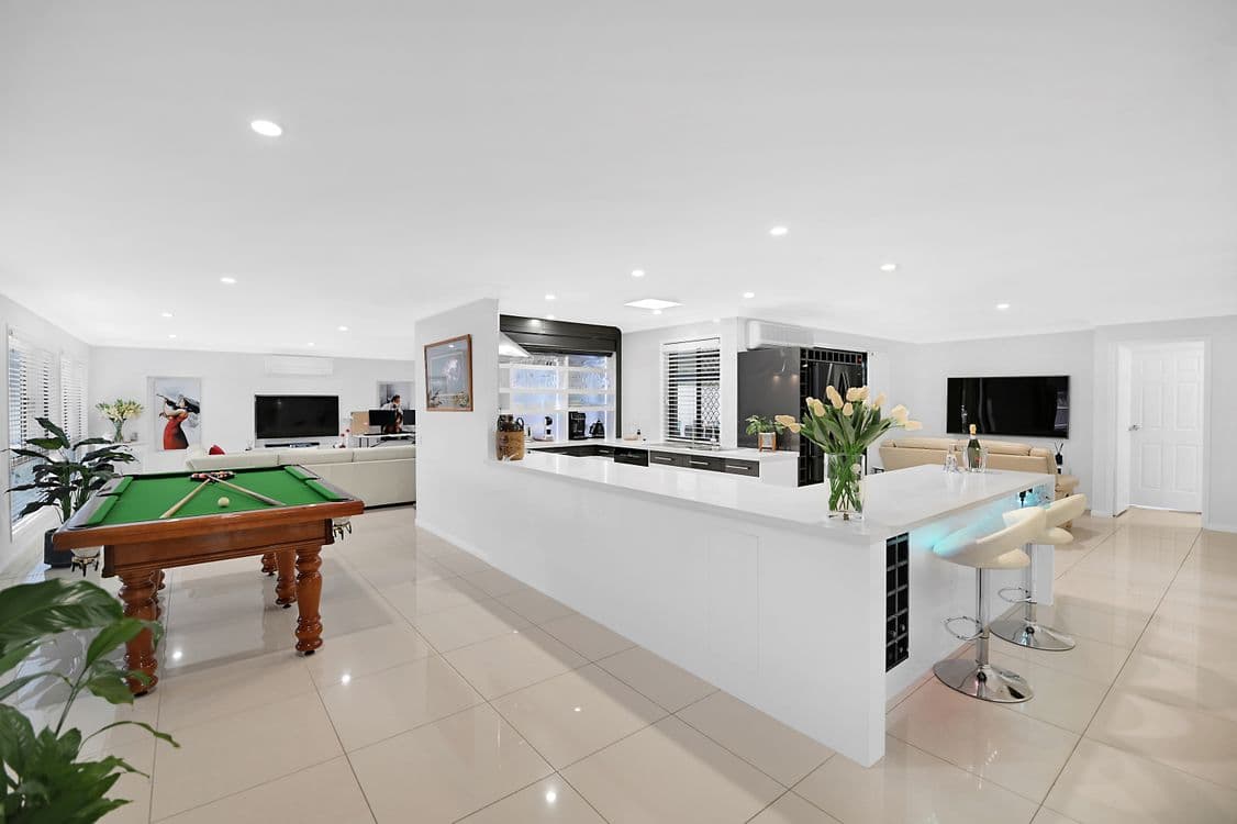 59 Greenacre Drive, PARKWOOD, QLD 4214, Parkwood - Thumbnail 5