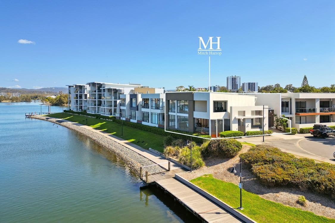 5/9 Moores Crescent, Varsity Lakes, QLD 4227, Varsity Lakes - Thumbnail 2