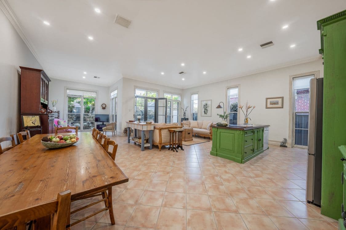 11 Giles Avenue, Glenelg, SA 5045, Glenelg - Thumbnail 6