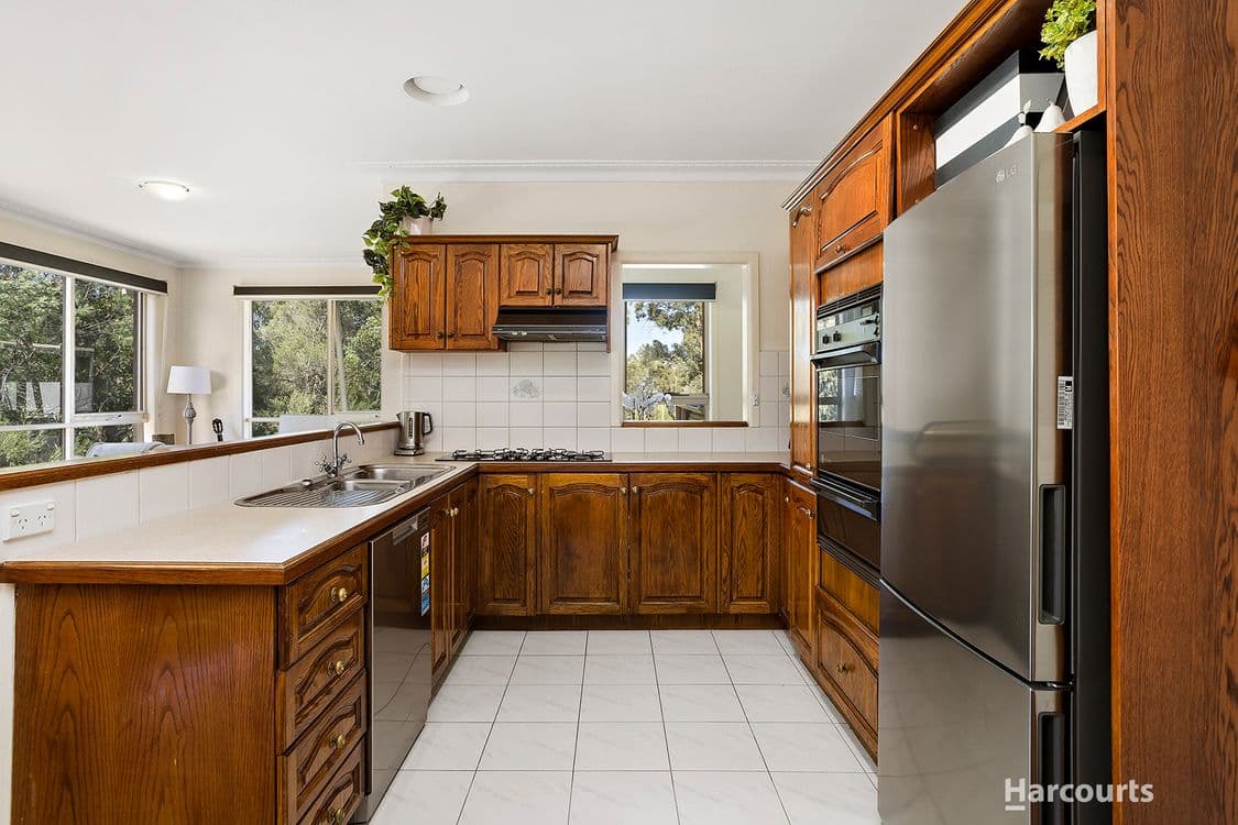 24 Grange Park Avenue, DONCASTER, VIC 3108, Doncaster - Thumbnail 5