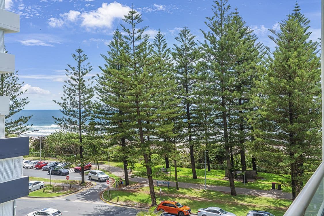 14/100 The Esplanade, Burleigh Heads, QLD 4220, Burleigh Heads - Image 1