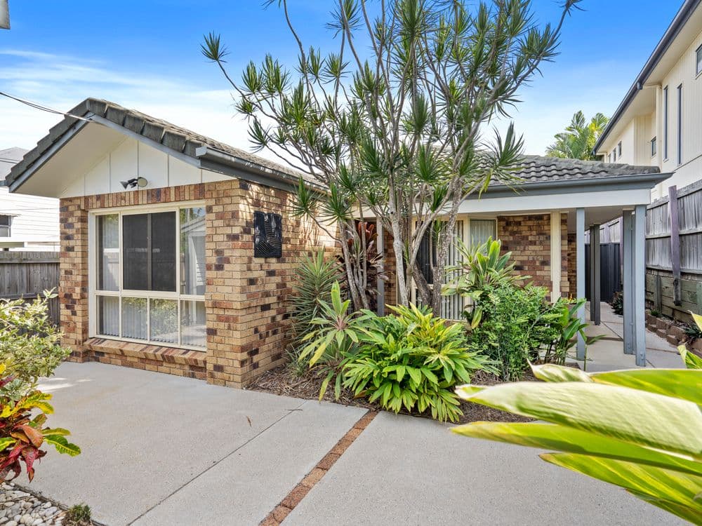 13 Paris  Avenue, MORNINGSIDE, QLD 4170, Morningside - Image 1
