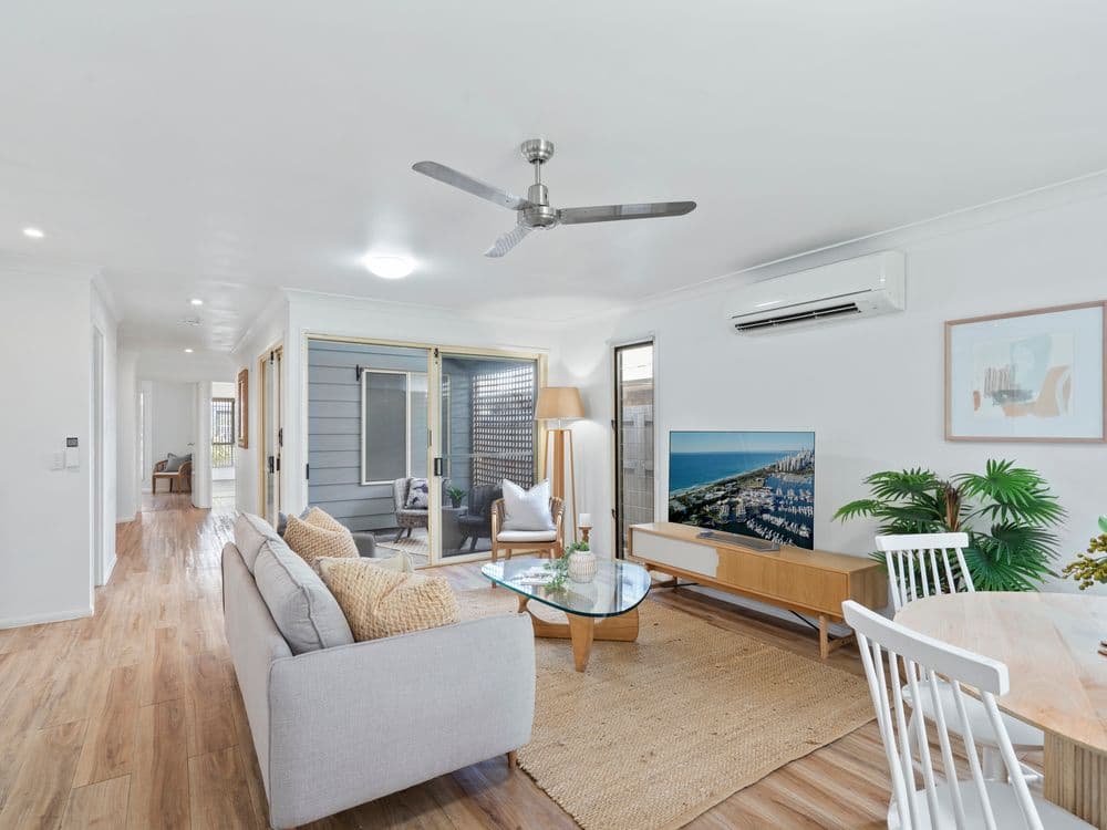 13 Paris  Avenue, MORNINGSIDE, QLD 4170, Morningside - Thumbnail 2