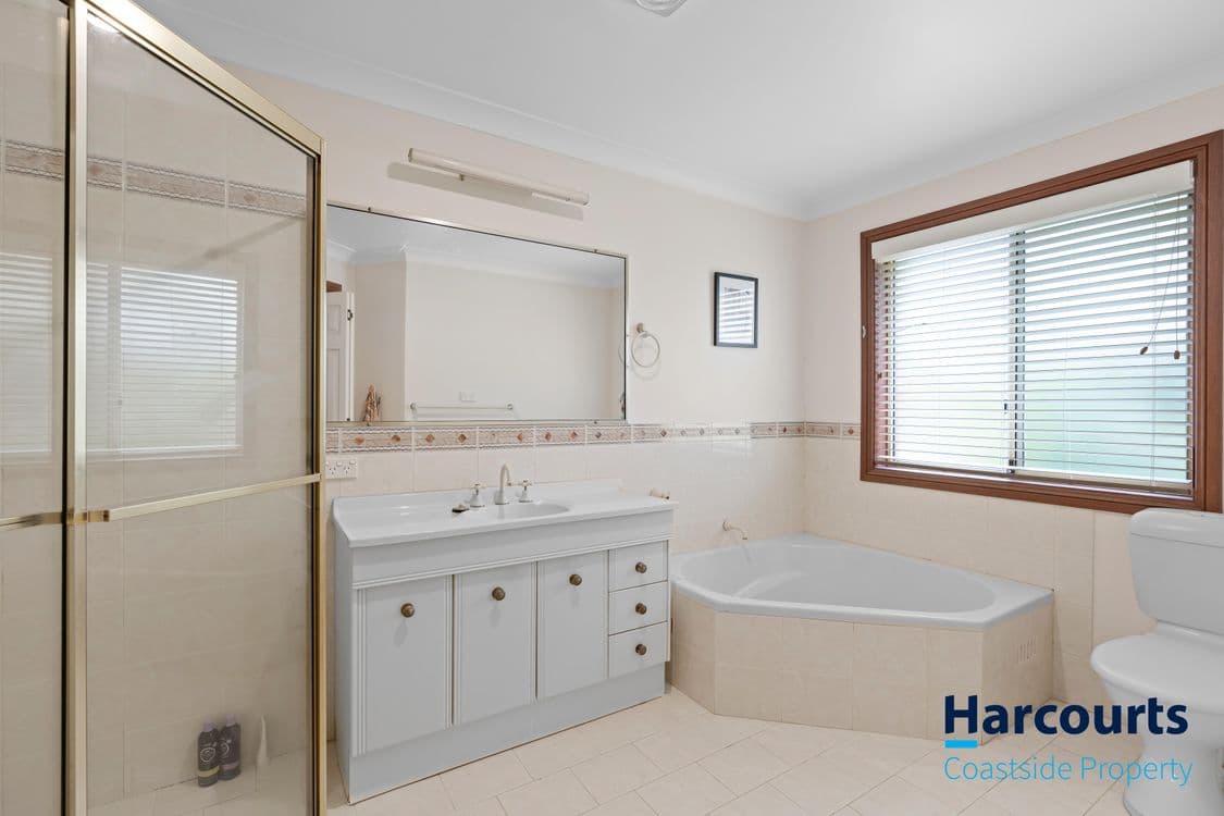 31 Howard Avenue, GREEN POINT, NSW 2251, Green Point - Thumbnail 7