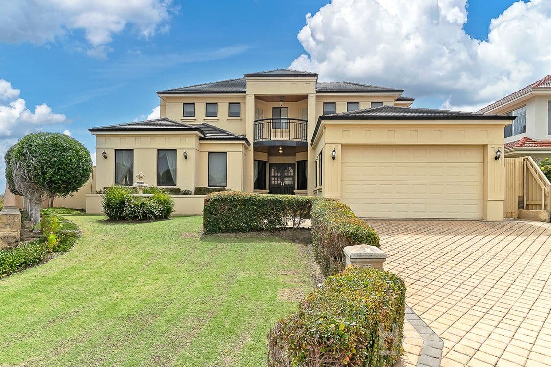 1 St James Approach, ILUKA, WA 6028, Iluka - Image 1