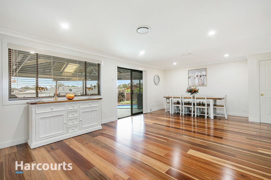 5 Grumman Place, ST CLAIR, NSW 2759, St Clair - Thumbnail 4