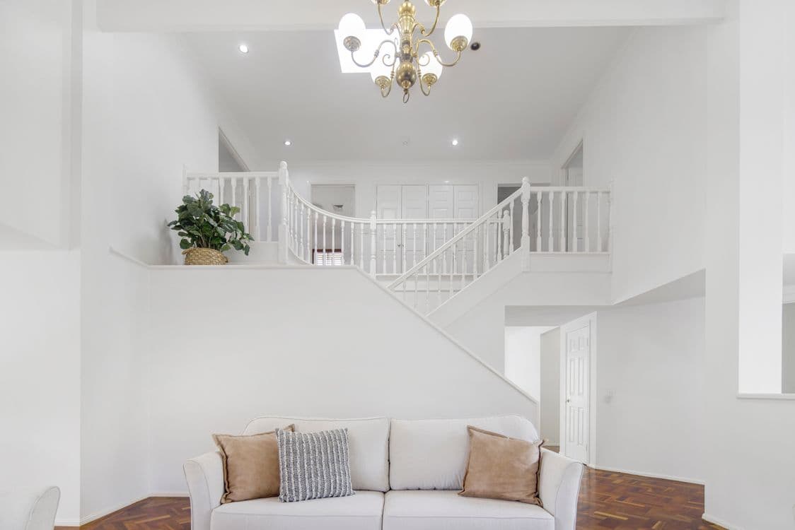 39 Morningview Street, CHAPEL HILL, QLD 4069, Chapel Hill - Thumbnail 4