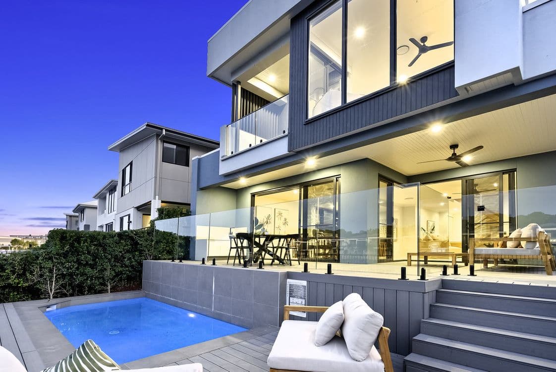 28 Northwater Drive, Hope Island, QLD 4212, Hope Island - Thumbnail 2