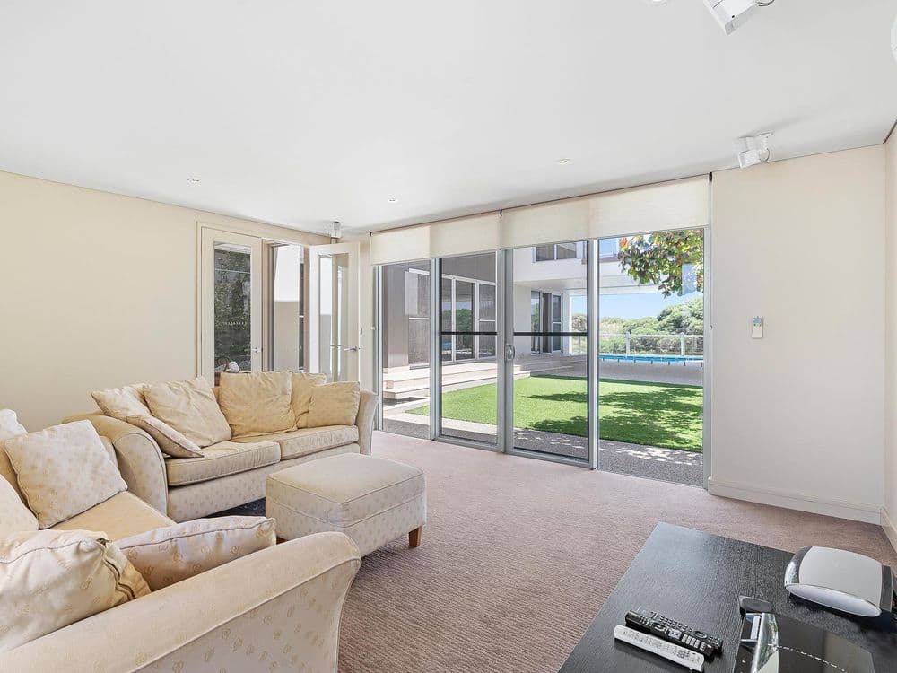 26 Hideaway Cove, HALLS HEAD, WA 6210, Halls Head - Thumbnail 8