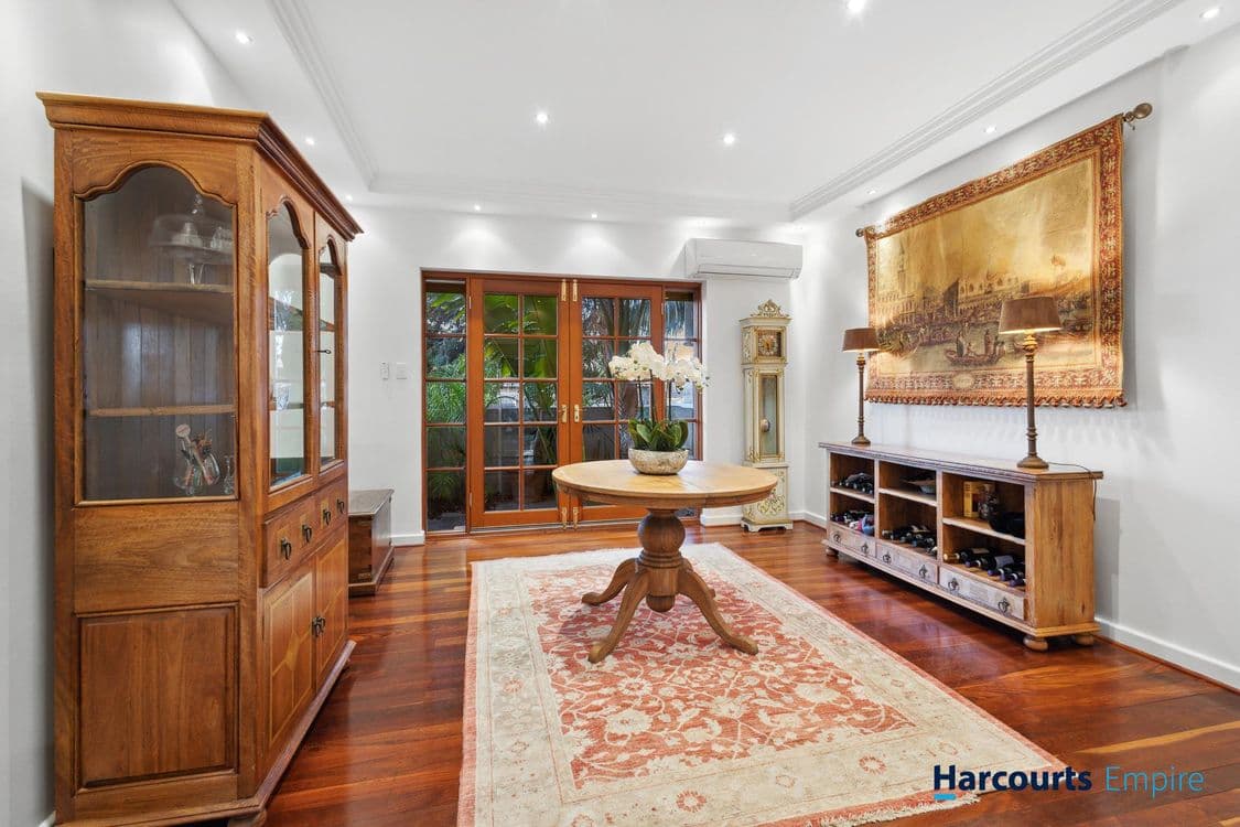 28 Stockdale Crescent, WEMBLEY DOWNS, WA 6019, Wembley Downs - Thumbnail 6