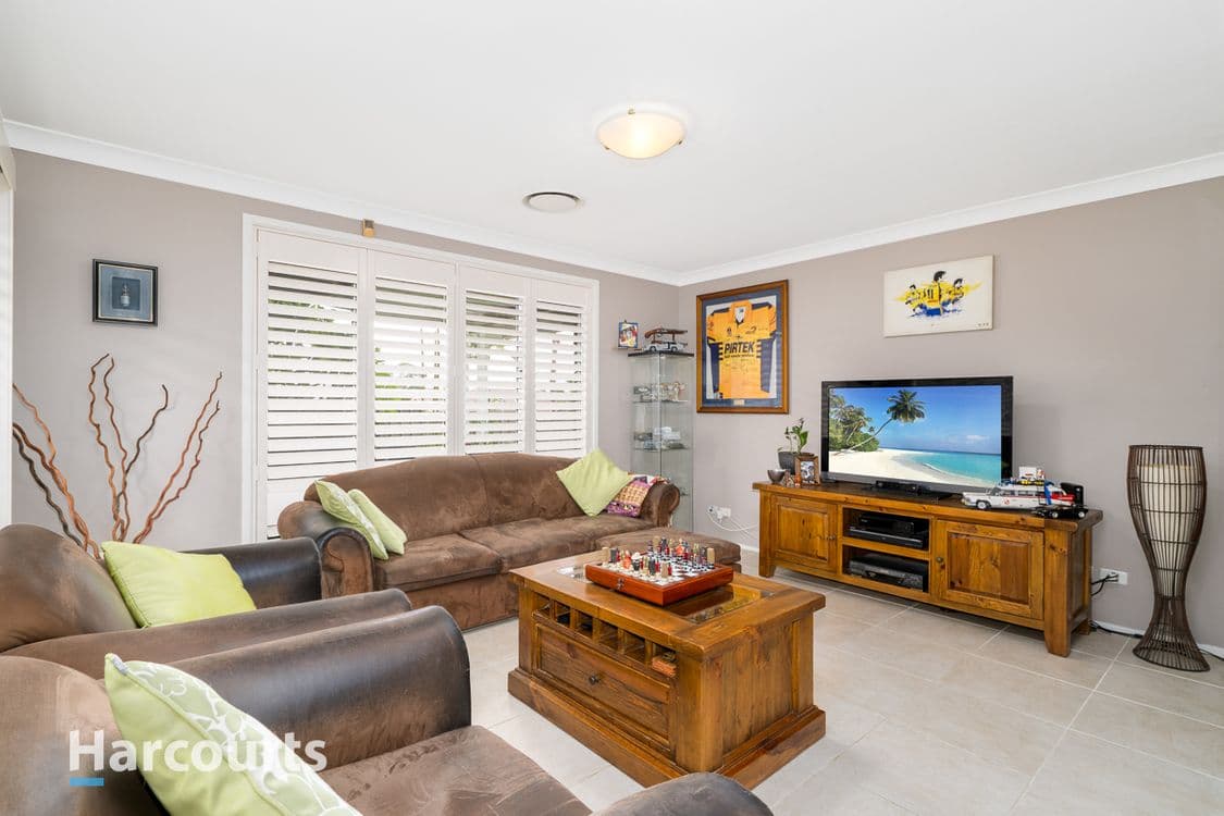 4 Hickory Place, ST CLAIR, NSW 2759, St Clair - Thumbnail 3