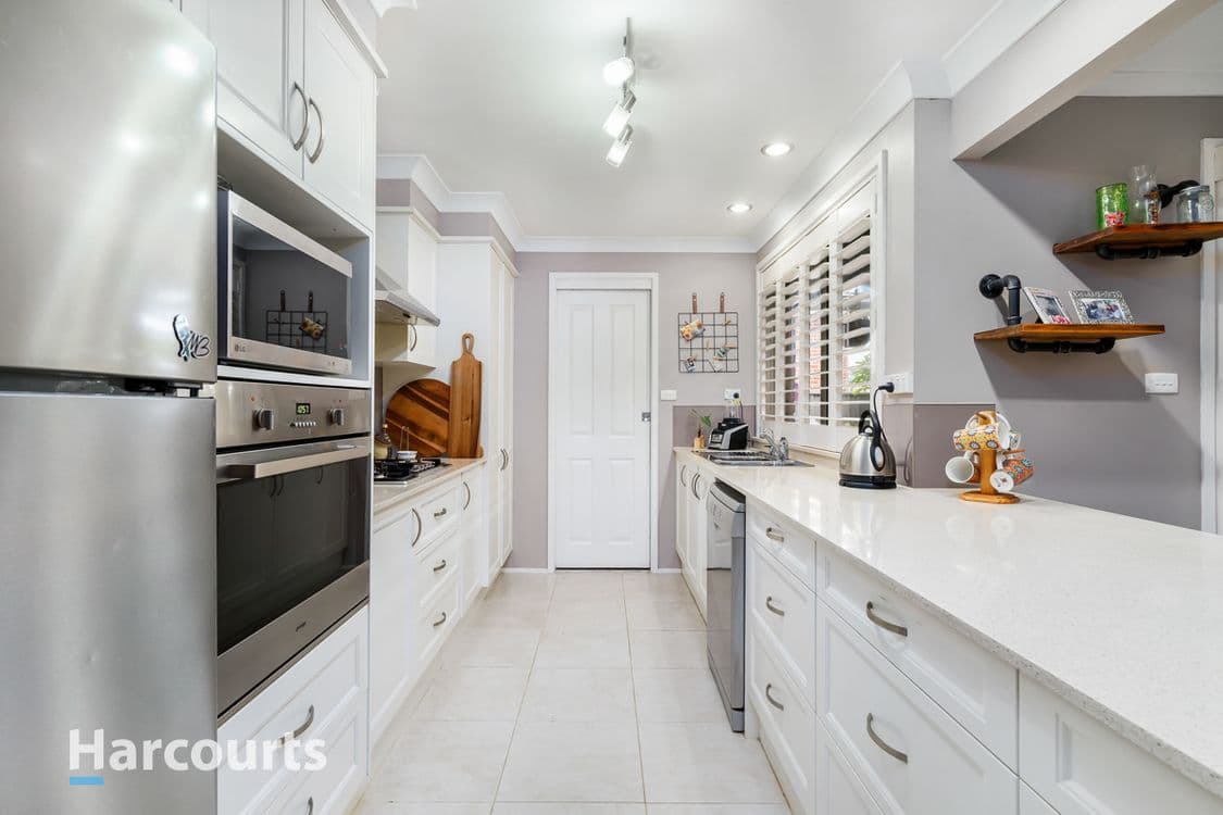 4 Hickory Place, ST CLAIR, NSW 2759, St Clair - Thumbnail 6