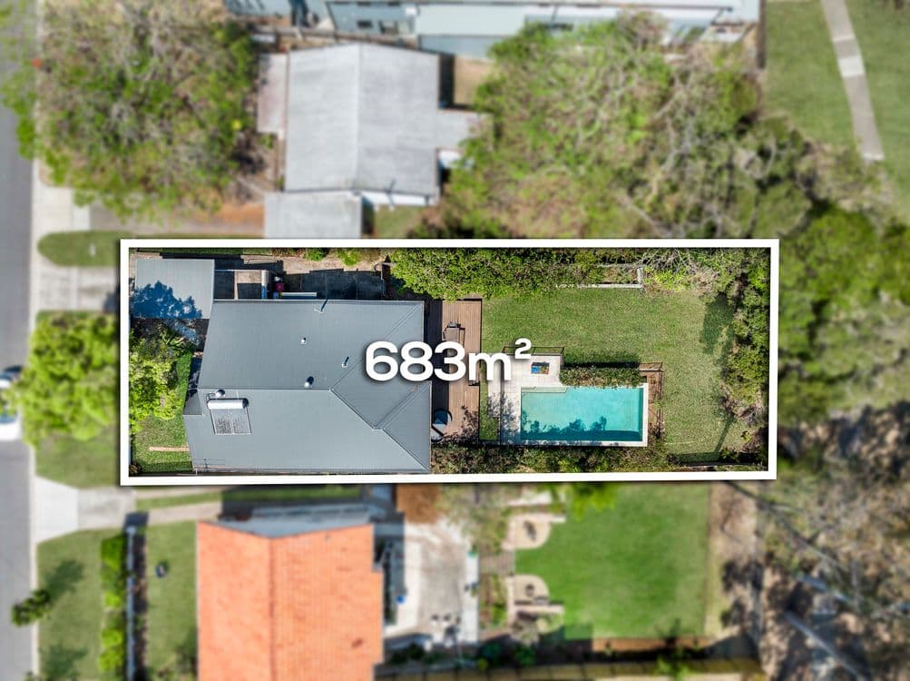 7 Napier Street, CARINA HEIGHTS, QLD 4152, Carina Heights - Thumbnail 2