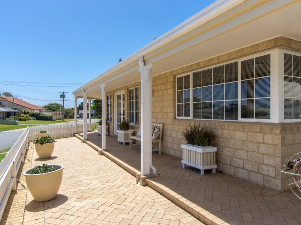 6 Ernest Street, SAFETY BAY, WA 6169, Safety Bay - Thumbnail 6