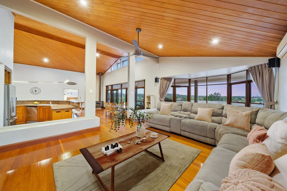 5 Hoylake Court, CORNUBIA, QLD 4130, Cornubia - Thumbnail 2
