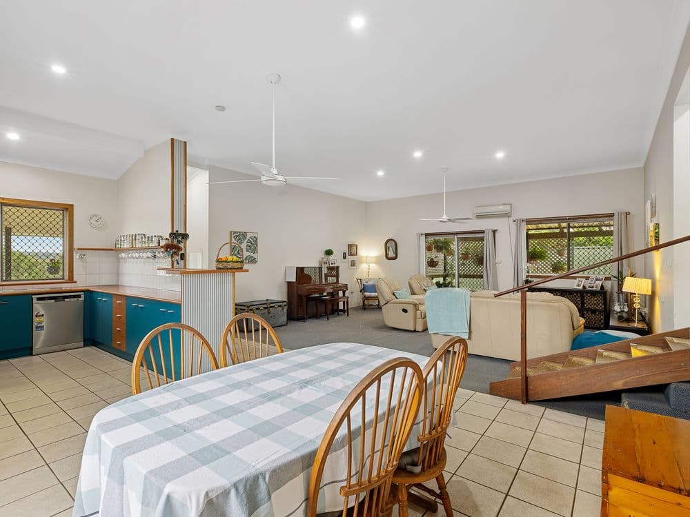 20 Sandalwood Lane, FOREST GLEN, QLD 4556, Forest Glen - Thumbnail 5